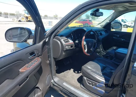 2007 Cadillac Escalade Standard from USA, damaged, VIN 1GYFK63807R312733